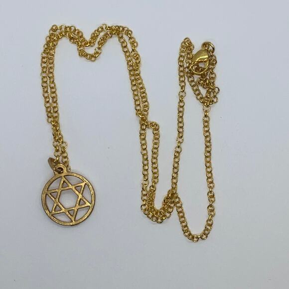 Gold-Tone Star Pendant Necklace - Picture 3 of 5